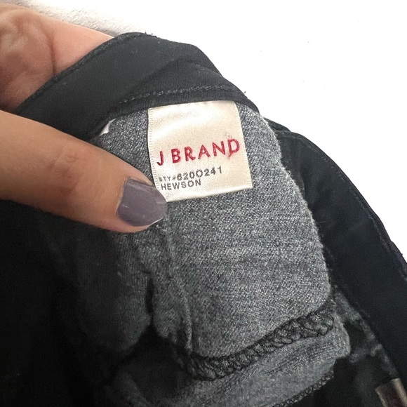 J Brand | Hewson Mid Rise Jeans - Picture 3 of 5